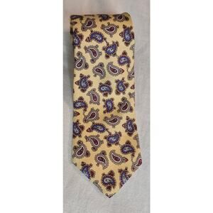 Vintage Briar Mens Tie All Silk Woven In ITALY Made in USA Yellow Paisley